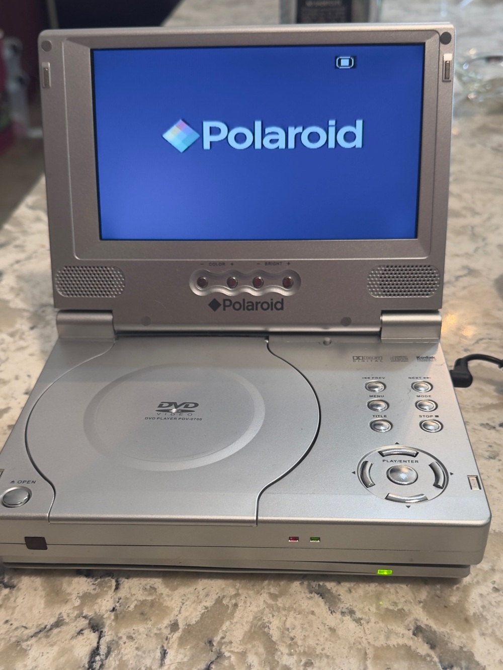 Polaroid Silver Portable DVD Player with Built-In Screen7 inch screen